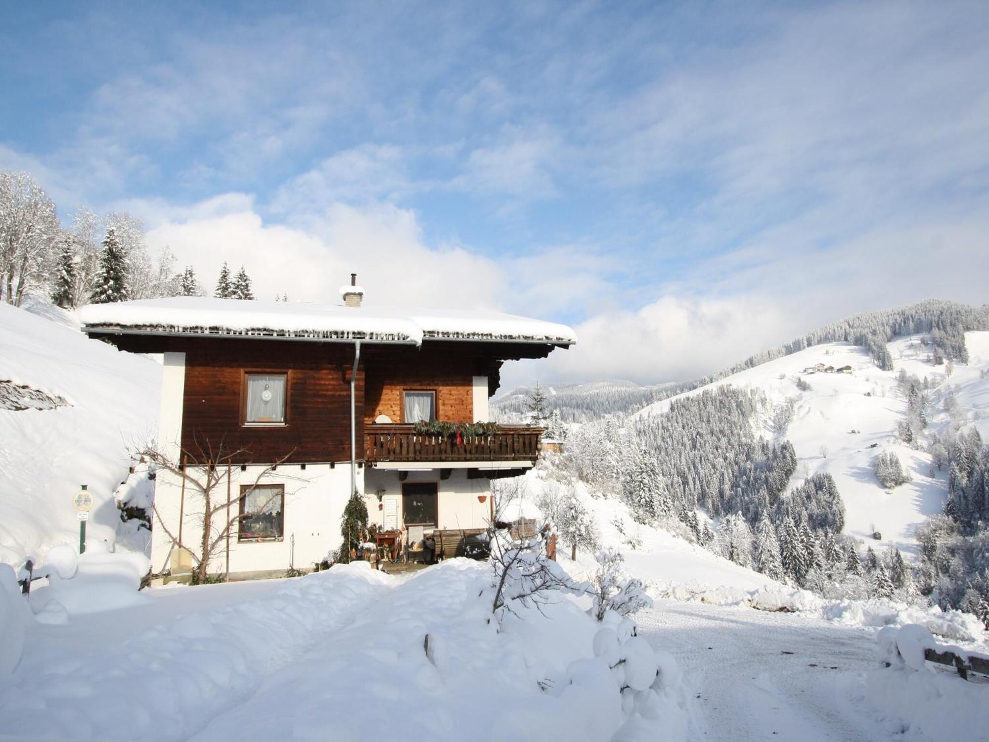 Apartment In Sankt Johann Im Pongau Near Ski Area Wagrain Exterior photo